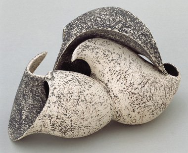 Pale grey shell, 1997, 20,5x13 cm