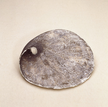Moebius disc, 1999, 23.5x4x25.5 cm